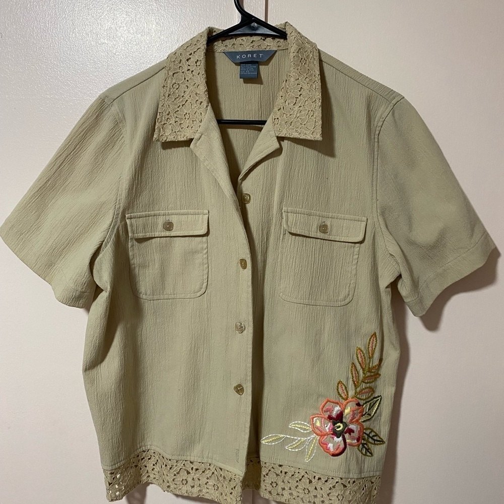 Koret Y2K Beige business top for women Floral Embroidery